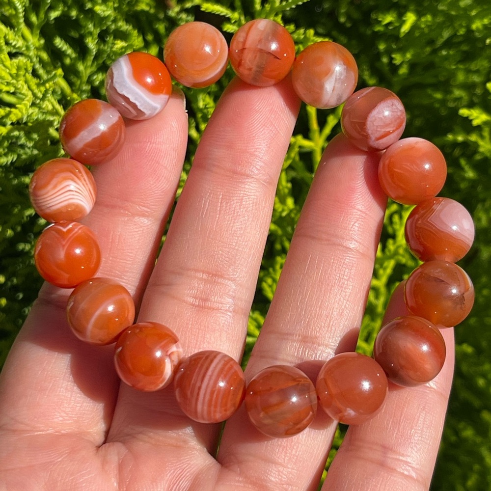 11.5mm stretchable Nanhong agate bracelet